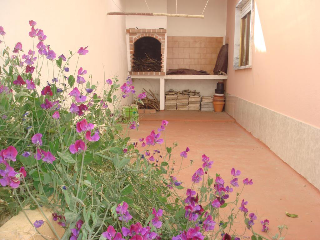 Campo De Oleandros Villa Lourinhã Buitenkant foto