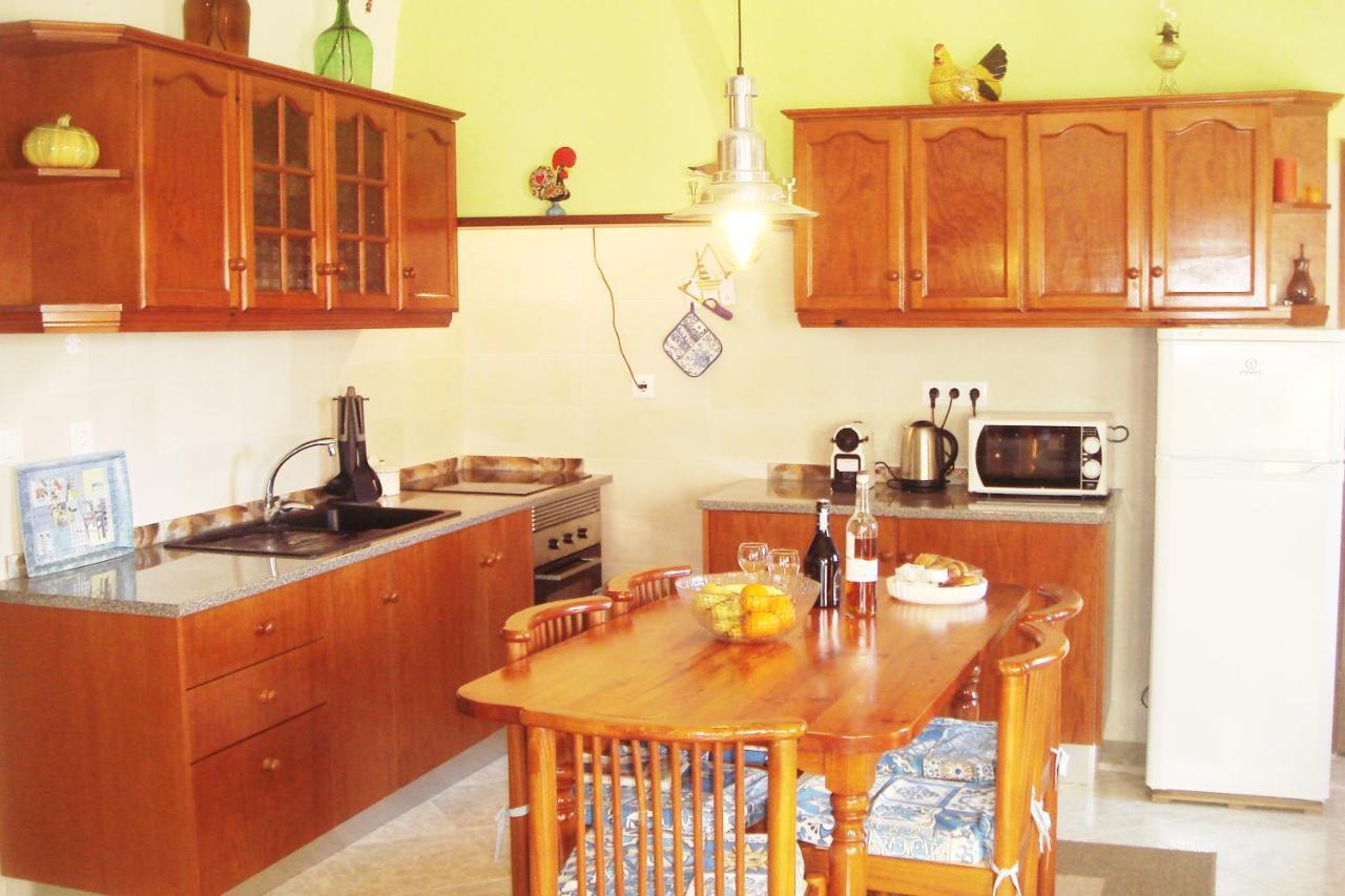 Campo De Oleandros Villa Lourinhã Buitenkant foto